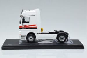 Mercedes Actros MP1 Valge IXO 1:43 TR064 Metall - pilt 3/6