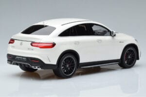 Mercedes AMG GLE 63S C292 Coupe Valge GT Spirit 1:18 B66965706 Vaik - pilt 2/6