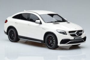 Mercedes AMG GLE 63S C292 Coupe Valge GT Spirit 1:18 B66965706 Vaik - pilt 4/6