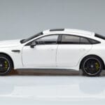 Mercedes AMG GT 63 S X290 Valge Norev 1:18 183445 Metall - image 4 of 7