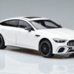 Mercedes AMG GT 63 S X290 Valge Norev 1:18 183445 Metall - image 5 of 7