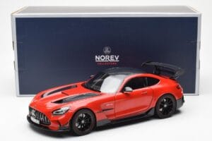 Mercedes AMG GT Black Series Punane Asia Exclusive Norev 1:18 183906 Metall - pilt 8/8