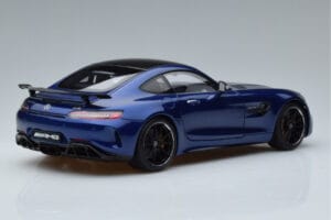 Mercedes AMG GT R C190 Briljantne Sinine AUTOart 1:18 76334 Metall - pilt 3/7