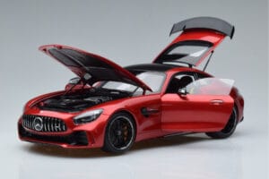 Mercedes AMG GT R C190 Kardinalipunane AUTOart 1:18 76331 Metall - pilt 2/7