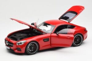 Mercedes AMG GT C190 Punane Norev 1:18 183496 Metall - pilt 2/8