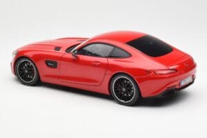 Mercedes AMG GT C190 Punane Norev 1:18 183496 Metall - pilt 7/8