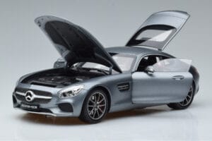 Mercedes AMG GT S Selenite Hall Magno Norev 1:18 B66960343 Metall - pilt 2/7