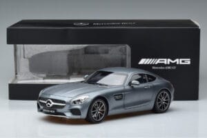 Mercedes AMG GT S Selenite Hall Magno Norev 1:18 B66960343 Metall - pilt 7/7