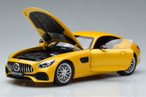Mercedes AMG GT S Solarbeam Norev 1:18 B66960410 Metall - pilt 2/7