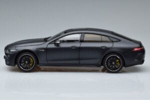 Mercedes AMG GT63 S X290 Dealer Edition Norev 1:18 B66960460 Metall - pilt 4/7