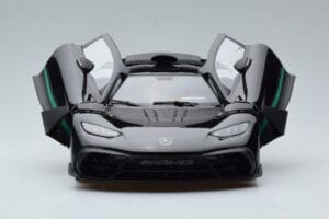 Mercedes AMG One Must NZG 1:18 B66961042 Metall - pilt 2/9