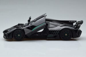 Mercedes AMG One Must NZG 1:18 B66961042 Metall - pilt 5/9