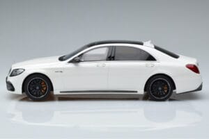 Mercedes AMG S63 W222 Diamond Valge GT Spirit 1:18 B66965714 Vaik - pilt 3/6
