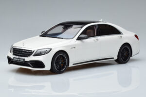 Mercedes AMG S63 W222 Diamond Valge GT Spirit 1:18