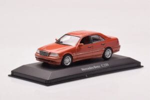 Mercedes C-Class W202 C220 Oranž Metallik Dealer Edition Minichamps 1:43 B66005747 Metall - pilt 2/4