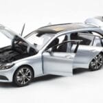 Mercedes C-Class W205 T-Model Hõbedane Asia Exclusive Norev 1:18 - image 2 of 8