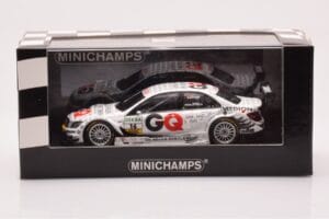 Mercedes C-Class W204 DTM GQ AMG Mercedes #16 Engels DTM 2009 Minichamps 1:43 400093816 Metall - pilt 4/4