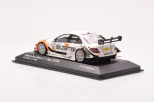 Mercedes C-Class W204 DTM Team AMG Mercedes #10 G. Paffett DTM 2009 Minichamps 1:43 400093910 Metall - pilt 3/4