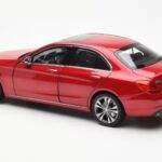 Mercedes C-Class W205 Punane Metallic Asia Exclusive Norev 1:18 - image 7 of 8