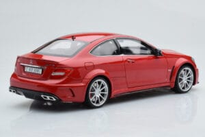 Mercedes C63 AMG W204 Black Series Punane GT Spirit 1:18 GT065 Vaik - pilt 2/6