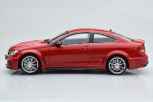 Mercedes C63 AMG W204 Black Series Punane GT Spirit 1:18 GT065 Vaik - pilt 3/6