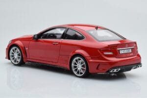 Mercedes C63 AMG W204 Black Series Punane GT Spirit 1:18 GT065 Vaik - pilt 5/6