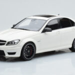 Mercedes C63 AMG W204 Valge GT Spirit 1:18