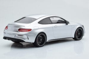 Mercedes C63S AMG C205 Coupe Hõbedane GT Spirit 1:18 GT116 Vaik - pilt 2/6