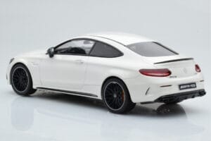 Mercedes C63S AMG C205 Coupe Valge GT Spirit 1:18 B66965707 Vaik - pilt 5/6