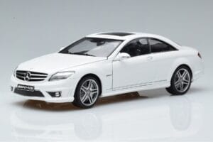Mercedes CL63 AMG C216 Valge AUTOart 1:18 76167 Metall