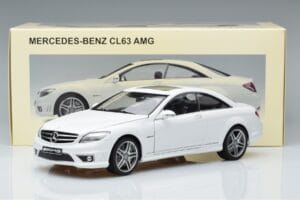 Mercedes CL63 AMG C216 Valge AUTOart 1:18 76167 Metall - pilt 6/6