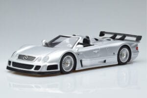 Mercedes CLK GTR Roadster Hõbedane GT Spirit 1:18 GT155 Vaik