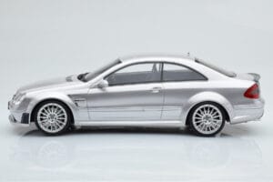 Mercedes CLK63 AMG C209 Coupe Hõbedane Otto 1:18 OT227 Vaik - pilt 3/6