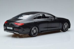 Mercedes CLS Coupe C257 Norev 1:18 B66960546 Metall - pilt 3/7