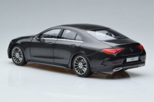 Mercedes CLS Coupe C257 Norev 1:18 B66960546 Metall - pilt 6/7