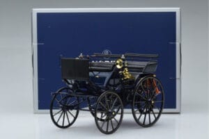 Mercedes Daimler Motorkutsche Tumesinine Norev 1:18 183700 Metall - pilt 6/6