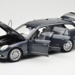 Mercedes E-Class S212 T-Model Tenorit Hall Metallic Minichamps 1:18 - image 2 of 8