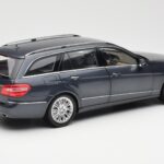 Mercedes E-Class S212 T-Model Tenorit Hall Metallic Minichamps 1:18 - image 3 of 8