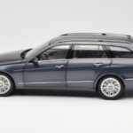 Mercedes E-Class S212 T-Model Tenorit Hall Metallic Minichamps 1:18 - image 4 of 8