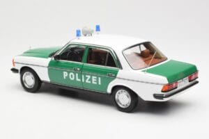 Mercedes E-Class W123 Polizei Norev 1:18 B66040676 Metall - pilt 7/8