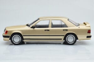 Mercedes E-Class W124 Tuning Beež MCG 1:18 MCG18342 Metall - pilt 3/6