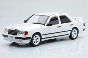 Mercedes E-Class W124 Tuning Valge MCG 1:18