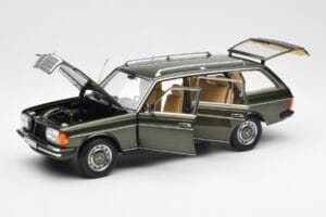 Mercedes 230T W123 T-Model Roheline Metallik Norev 1:18 183730 Metall - pilt 2/8