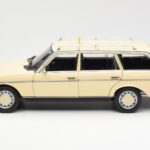 Mercedes 230T W123 T-Model Takso Norev 1:18 - image 4 of 8