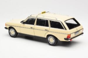 Mercedes 230T W123 T-Model Takso Norev 1:18 183731 Metall - pilt 7/8