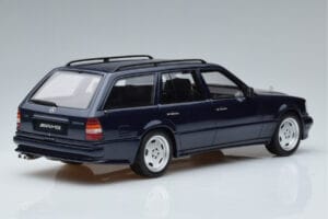 Mercedes E36 AMG S124 Sinine Otto 1:18 OT753 Vaik - pilt 2/6