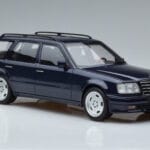 Mercedes E36 AMG S124 Sinine Otto 1:18 OT753 Vaik - image 4 of 6