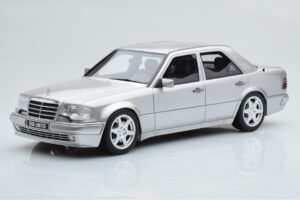 Mercedes E500 W124 Hõbedane Otto 1:18