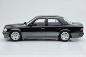 Mercedes E60 AMG W124 Must Otto 1:18 OT131 Vaik - pilt 3/6