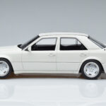 Mercedes E60 AMG W124 Valge Otto 1:18 - image 3 of 6